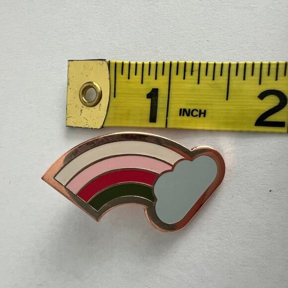 Pintrill 2017 Rainbow and Cloud Enamel Pin on Gold Tone Backing - Picture 3 of 5